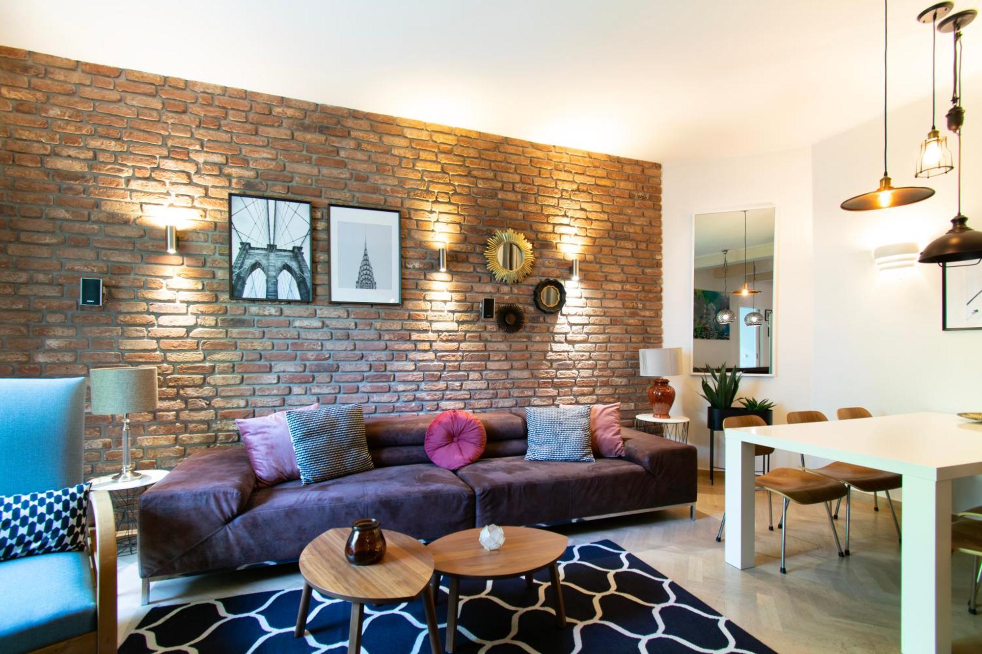 Spacious 3Br Apartment With Ac In Living Room, 2 Balconies คราคูฟ ภายนอก รูปภาพ